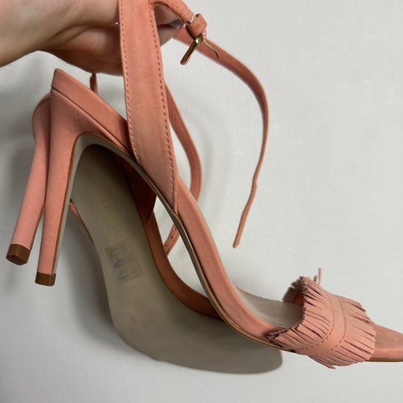 Aldo Suede Pink Heals with Fringe - Worn ONCE! - Picture 3 of 8